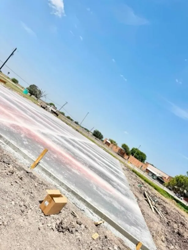 Vapor barrier and forms set for a school pad