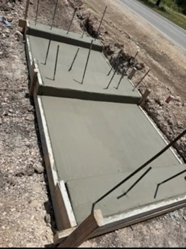 Formed concrete steps and landing poured to grade